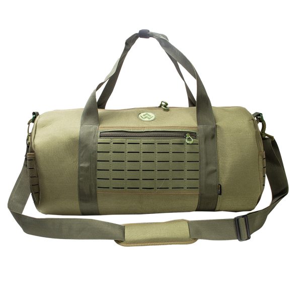 Bolsa de viagem verde com alças e zíper frontal.